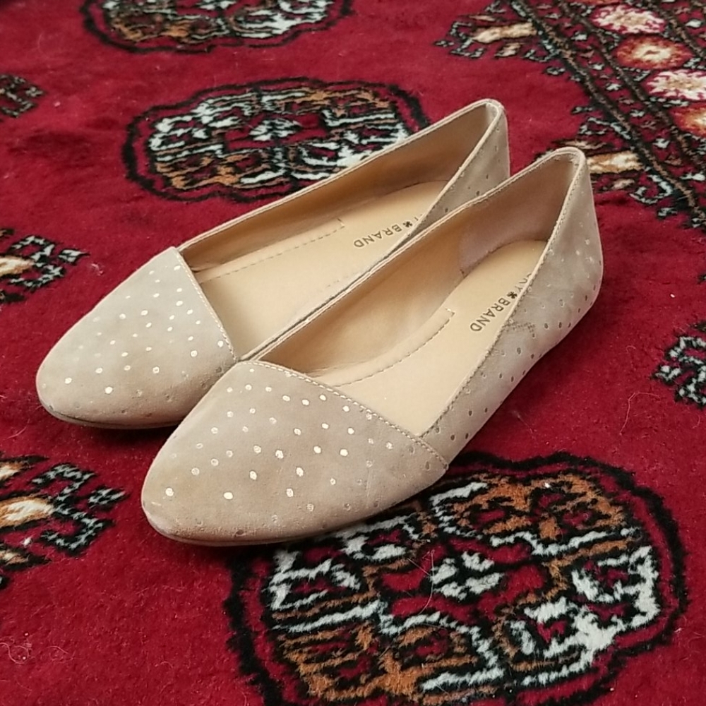 Lucky Brand Tan Flats with White Dots
